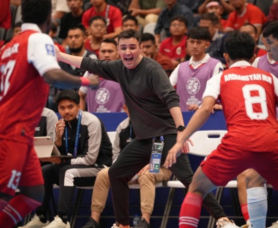 Read more about the article Hector Souto Rendah Hati Usai Timnas Futsal Indonesia Cetak Sejarah: Semua Berkat Pemain
