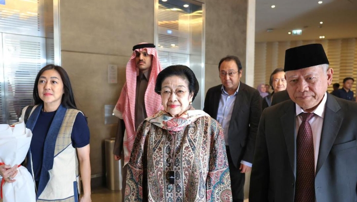 Read more about the article Megawati Tiba di Riyadh, Bakal Menerima Gelar Doktor Kehormatan ke-11 dan Jalani Umrah